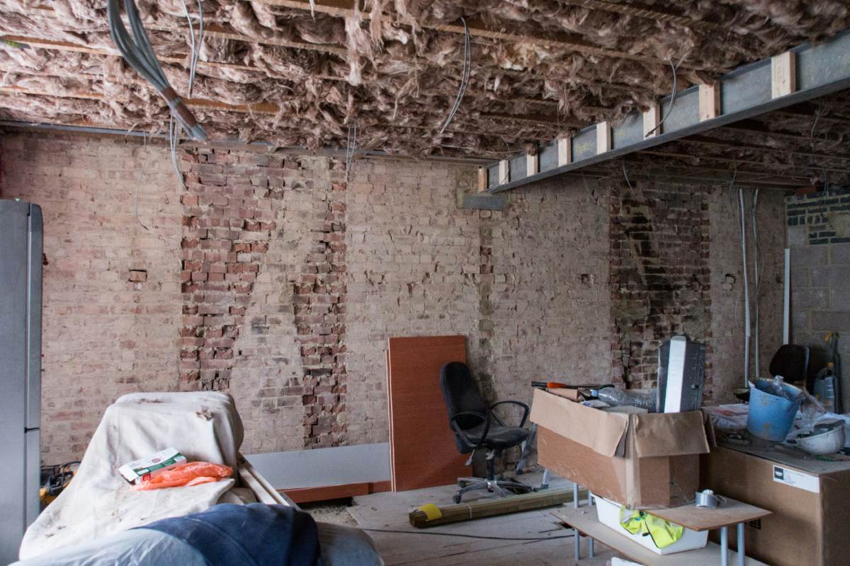 7 rénovations invisibles qui valorisent durablement votre intérieur